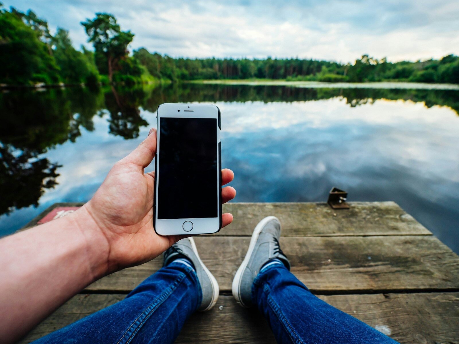 Smartphones: How Modern Phones Are Changing Everyday Life